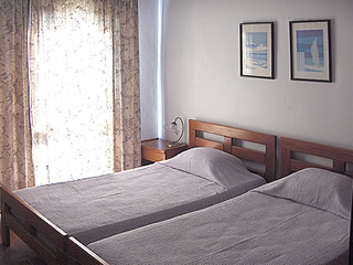 quarto 2 camas