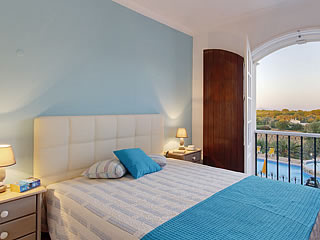 Quarto casal