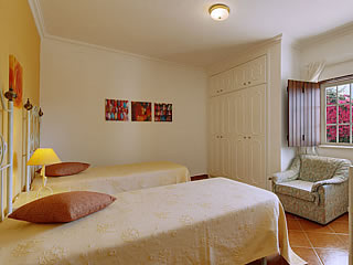 Quarto com duas camas